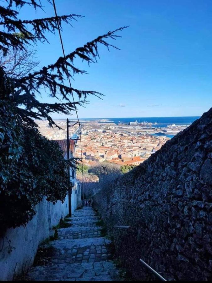 Bel Appartement Centre Ville Σετ Εξωτερικό φωτογραφία